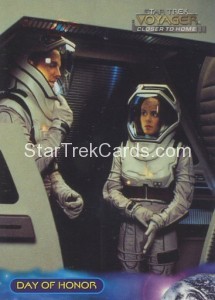 Star Trek Voyager Closer to Home Trading Card 214