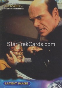 Star Trek Voyager Closer to Home Trading Card 250