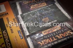 Star Trek Voyager Season One Series One Trading Card Multi Pack Alternate